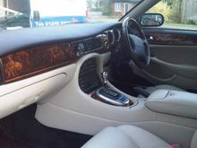 alloy gear knob and gear trim to match the instrument rings