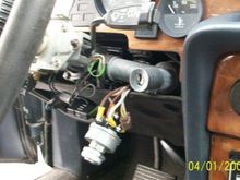 XJ6 steering column with added aftermarket ignition switch