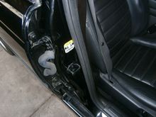 RH (Drivers) B pillar