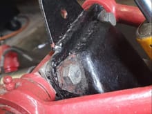 Extra mounting point for front subframe 