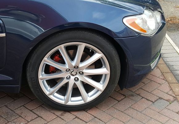Fronts sit flush.