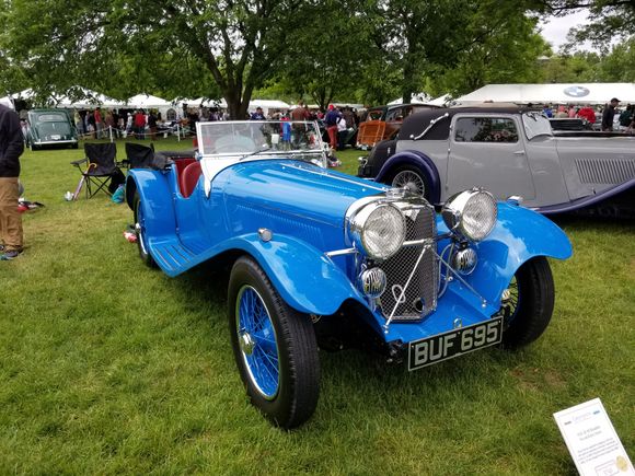 and another SS1, in fetching blue.