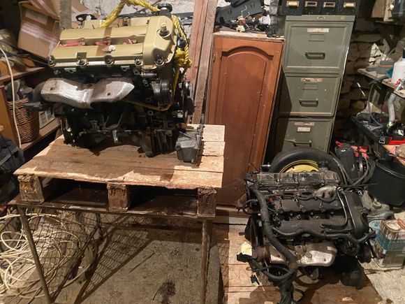 Gold painted is the 30, black one is the 25