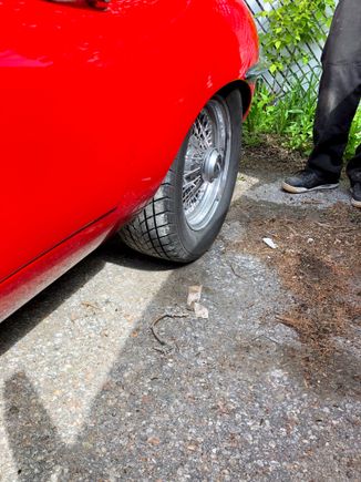 215 60 15 tires on a series one