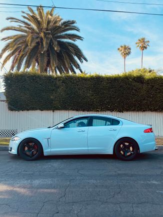 Still waiting on to install my coilovers and roll my fenders. But setup is meaty and pretty on point once I dial it all in. 