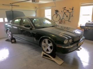Up on ramps; Suspension Drooped