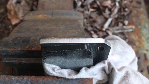 Out of the Box, the New Pads were a really tight fit and so not for the first time, I skimmed a bit off with the Sander.