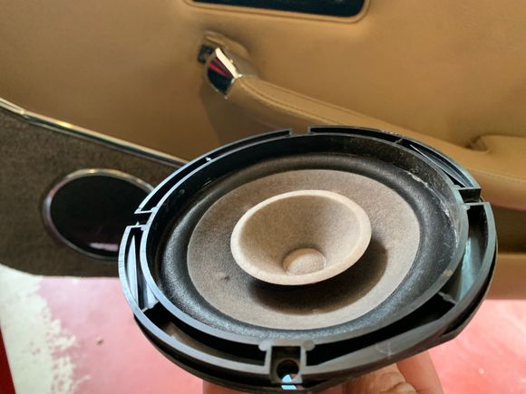 The original factory speaker