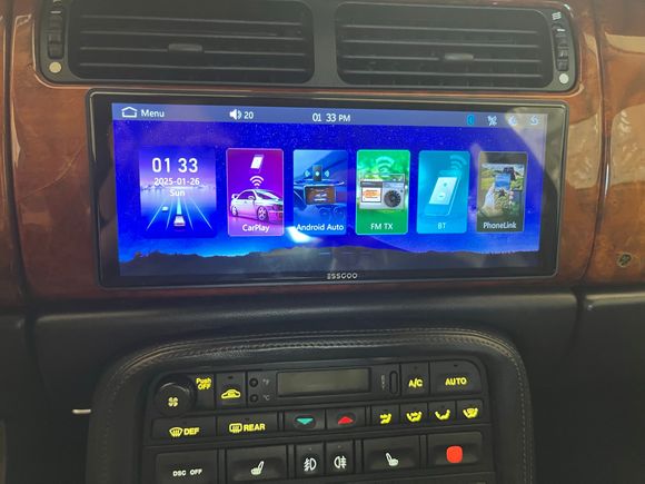Home screen: Clock, Carplay, Android auto, FM transmitter connect, BT, Phonelink, it also allows airplay, for if for whatever reason you want youtube, netflix or something else you shouldn't have while driving.
