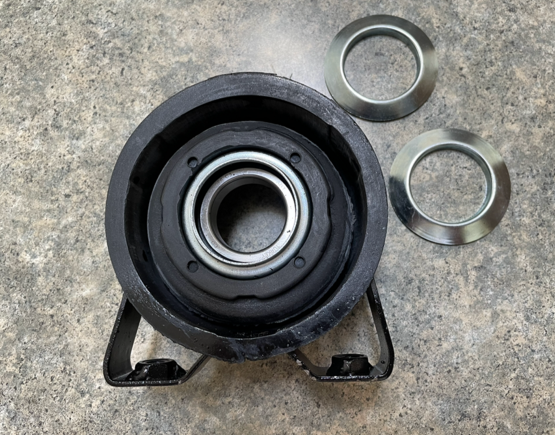 Notice the drooping in the rubber to the bolt side now looking from the other ide