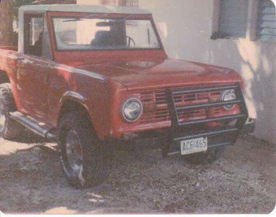 1969 Bronco Colmn shift 3 speed. Home made roof.