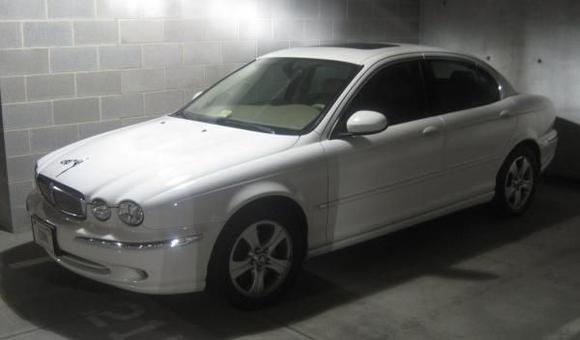 clear lights, safe in garage
