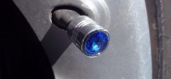 Blue Jewel Valve Stem Cap