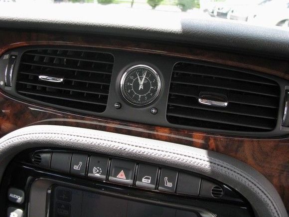 06 XJR