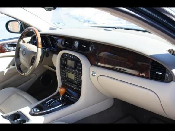 jag dash 2