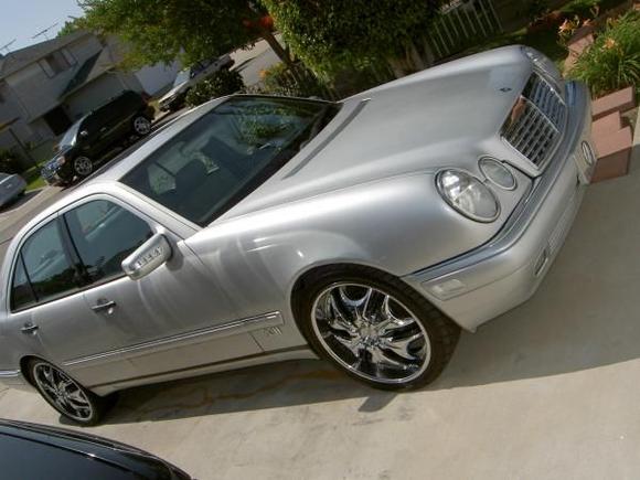 The rocker panels, front and rear lower bumpers were painted to cover up that ugly black plastic MB put on these.