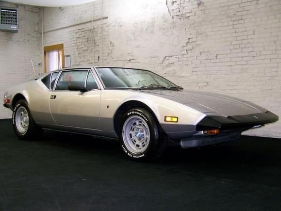 1972 Detomaso Pantera L ; original wheels