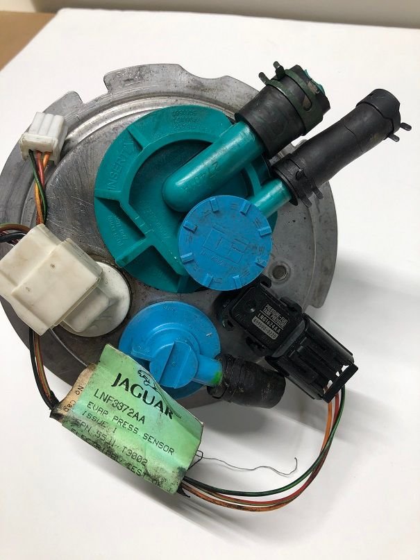 Miscellaneous - Moving sale, eberything must go.  lots of x308 parts - Used - 1999 to 2003 Jaguar XJR - Cincinnati, OH 45044, United States