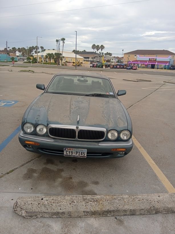1999 Jaguar XJ8 - 99.5 Jaguar XJ8- One Owner for 21 Years, $2200.00 - Used - VIN SAJHD1049XC878441 - 84,400 Miles - 8 cyl - 2WD - Automatic - Sedan - Blue - South Padre Island, TX 78597, United States