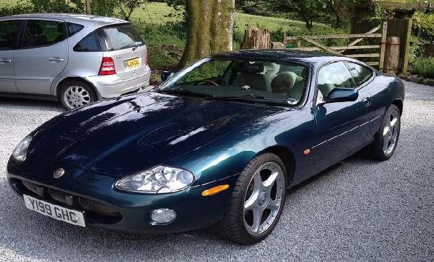 2001 Jaguar XKR - 2001 Project XKR - Used - VIN SAJAC41N12PAxxxxx - 8 cyl - Automatic - Coupe - Helston TR13 0, United Kingdom