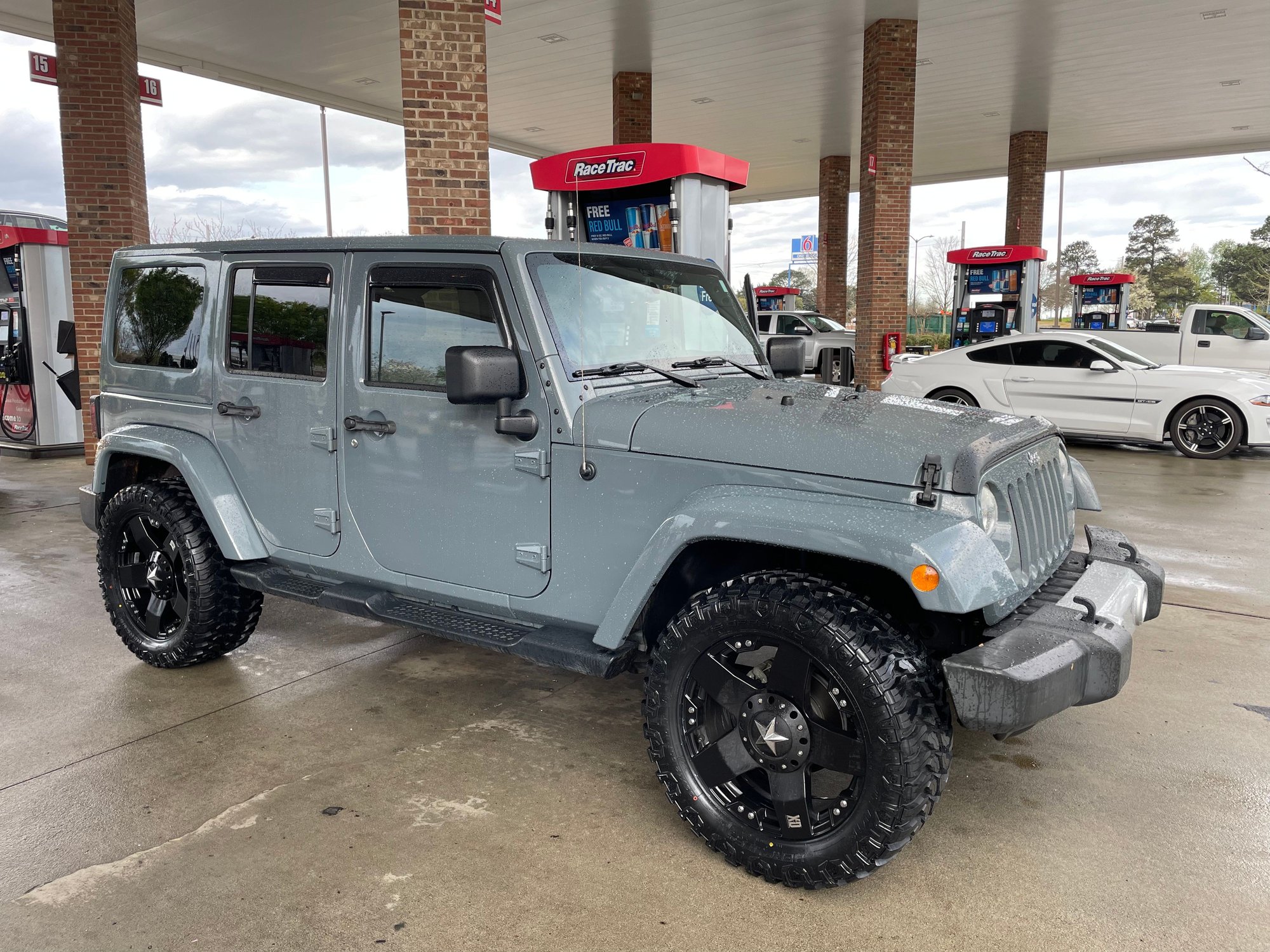 Here's Why a Used Jeep JK Is The Ultimate Wrangler: TFL Expert Buyers Guide  