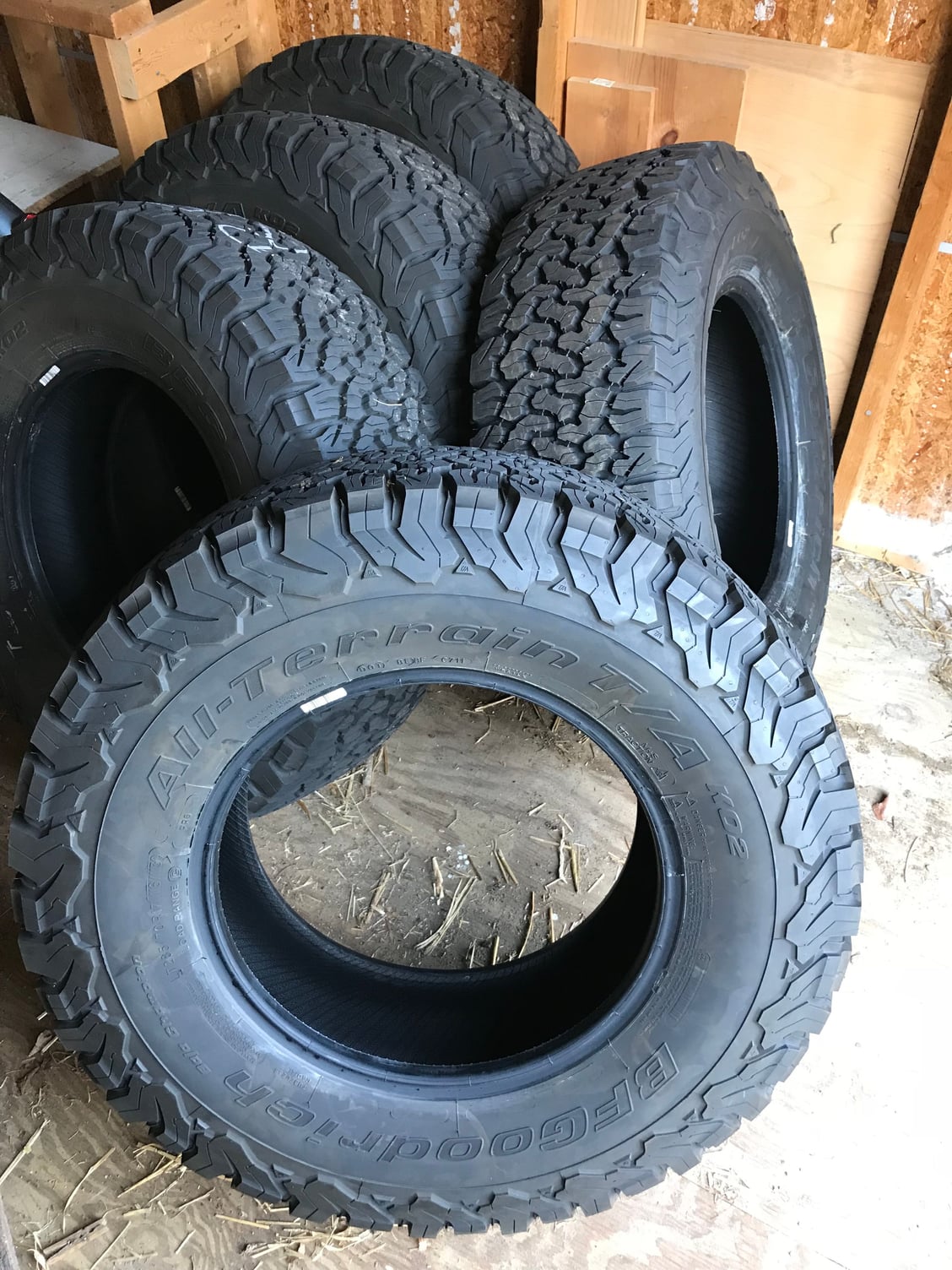 Wheels and Tires/Axles - 5x 285/70/r17 JLUR Take offs - BF Goodrich KO2's - 1,100 miles $750 - Used - Richmond, VA 23233, United States