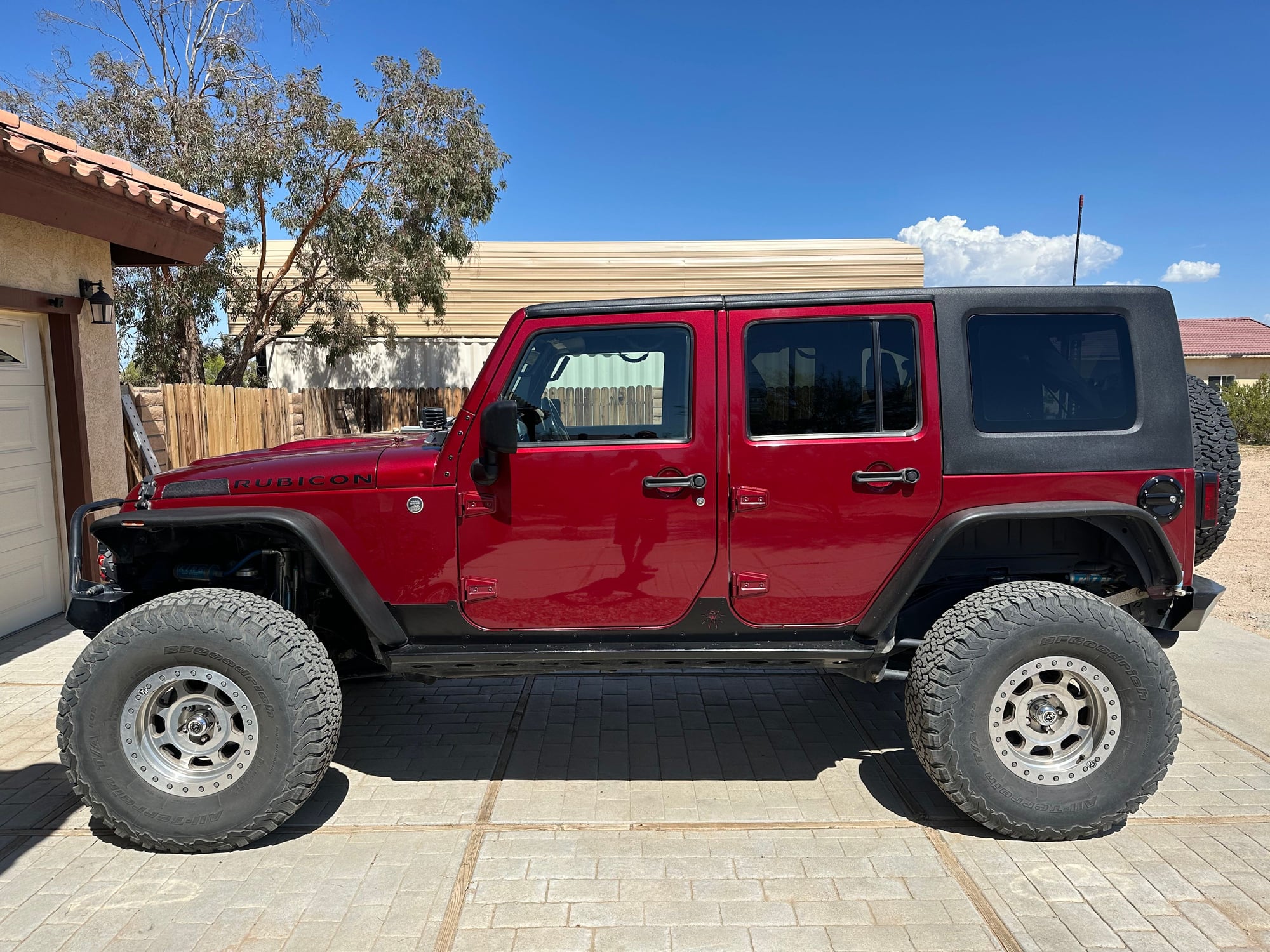 2012 Jeep Wrangler - 2012 JEEP Wrangler Rubicon Unlimited - Used - VIN 1C4HJWFG4CL276739 - 130,300 Miles - 6 cyl - 4WD - Automatic - SUV - Other - Ridgecrest, CA 93555, United States