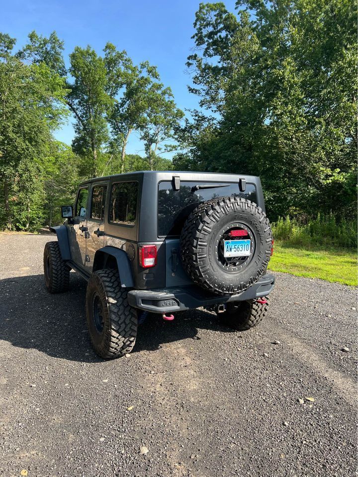 2014 Jeep Wrangler - 2014 Jeep Wrangler Rubicon, EVO Coilovers, 37s, Beadlocks - Used - VIN 1C4HJWFG2EL308185 - 85,000 Miles - 6 cyl - 4WD - Automatic - SUV - Gray - Killingworth, CT 06419, United States