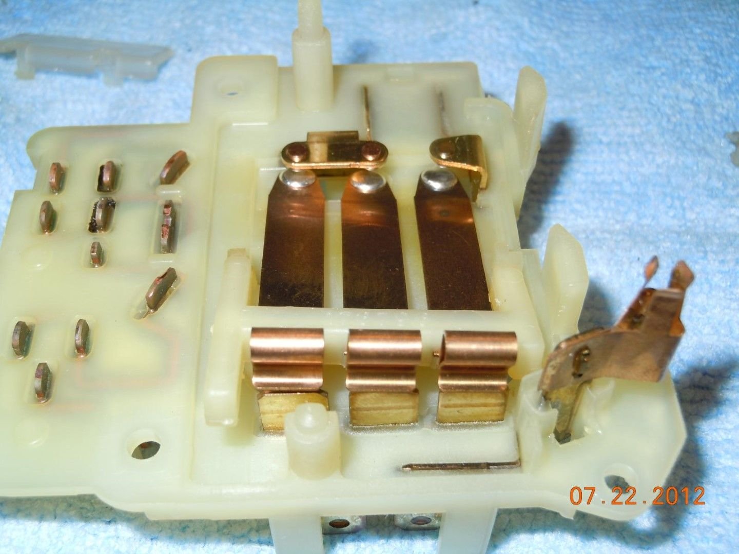 Headlight switch removal & thanks Cusser Mazda Forum Mazda