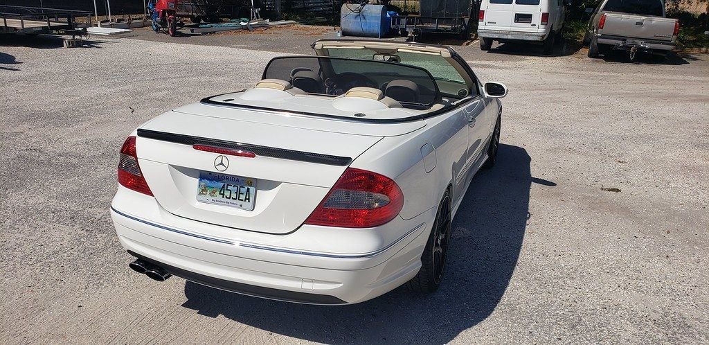 2006 Mercedes-Benz CLK500 - 2006 CLK500 Convertible - Used - VIN WDBTK75G36T061094 - 141,000 Miles - 8 cyl - 2WD - Automatic - Convertible - White - Palm Harbor, FL 34685, United States