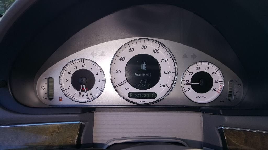 2008 Mercedes-Benz E350 - 2008 Mercedes-Benz E350 4matic LOW MILES - Used - VIN WDBUF87X48B238885 - 62,200 Miles - 6 cyl - AWD - Automatic - Sedan - Silver - Bensalem, PA 19020, United States