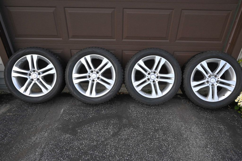 Wheels and Tires/Axles - GLA Wheels with Nokian Winter Tires - Used - 2015 to 2020 Mercedes-Benz GLA250 - Richmond, VT 05477, United States