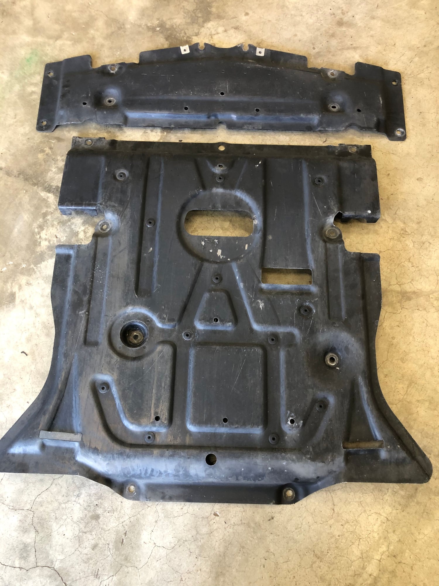 Exterior Body Parts - W or X 166 Off Road package steel skid plates - Used - 2013 to 2019 Mercedes-Benz GL550 - 2012 to 2018 Mercedes-Benz GLE-Class - 2013 to 2019 Mercedes-Benz GL450 - Sykesville, MD 21784, United States