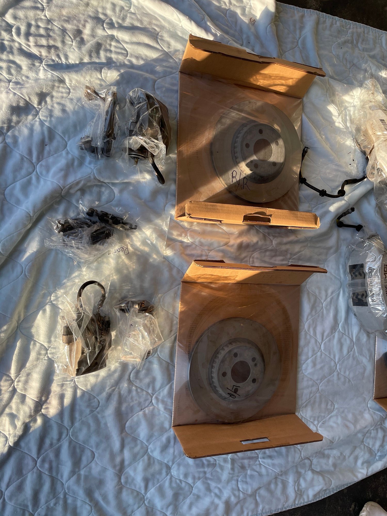 Brakes - 2019 Mercedes C43 AMG Brake set (Full front and rear set) - Used - 2014 to 2019 Mercedes-Benz C43 AMG - Bethlehem, PA 18020, United States