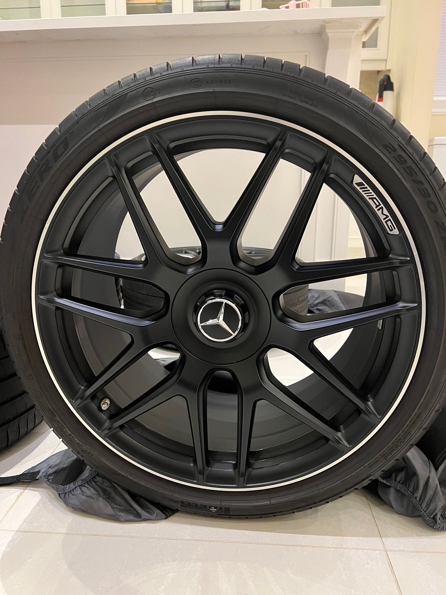 2018 Mercedes-Benz E63 AMG S - OEM E63S parts for sale (GTA, Canada) - North York, ON M2N5S2, Canada