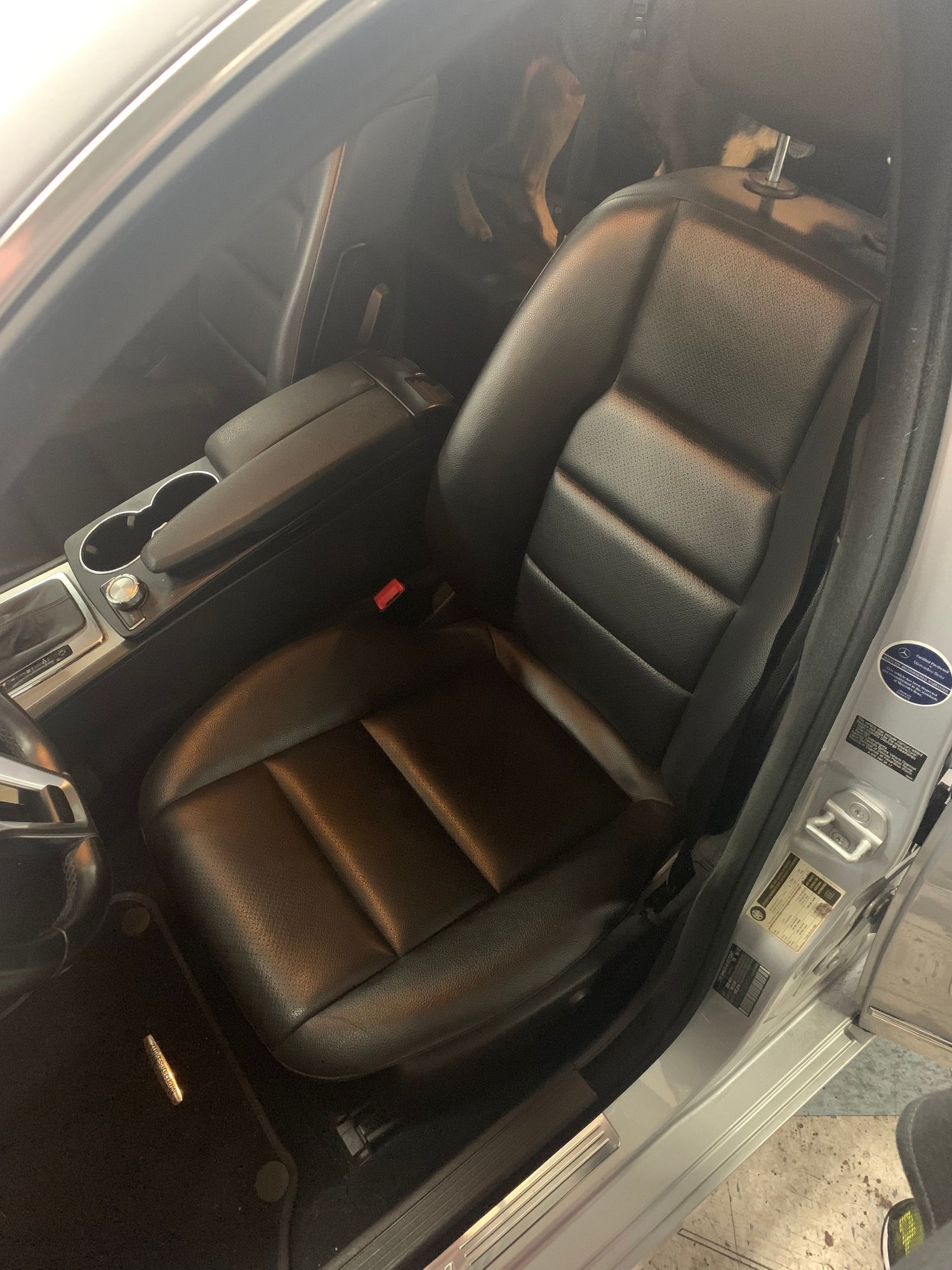2013 Mercedes-Benz C250 - 2013 C250 W204 w/AMG package - Used - VIN WDDGF4HB5DR243143 - 86,100 Miles - 4 cyl - 2WD - Automatic - Sedan - Silver - Los Angeles, CA 90013, United States