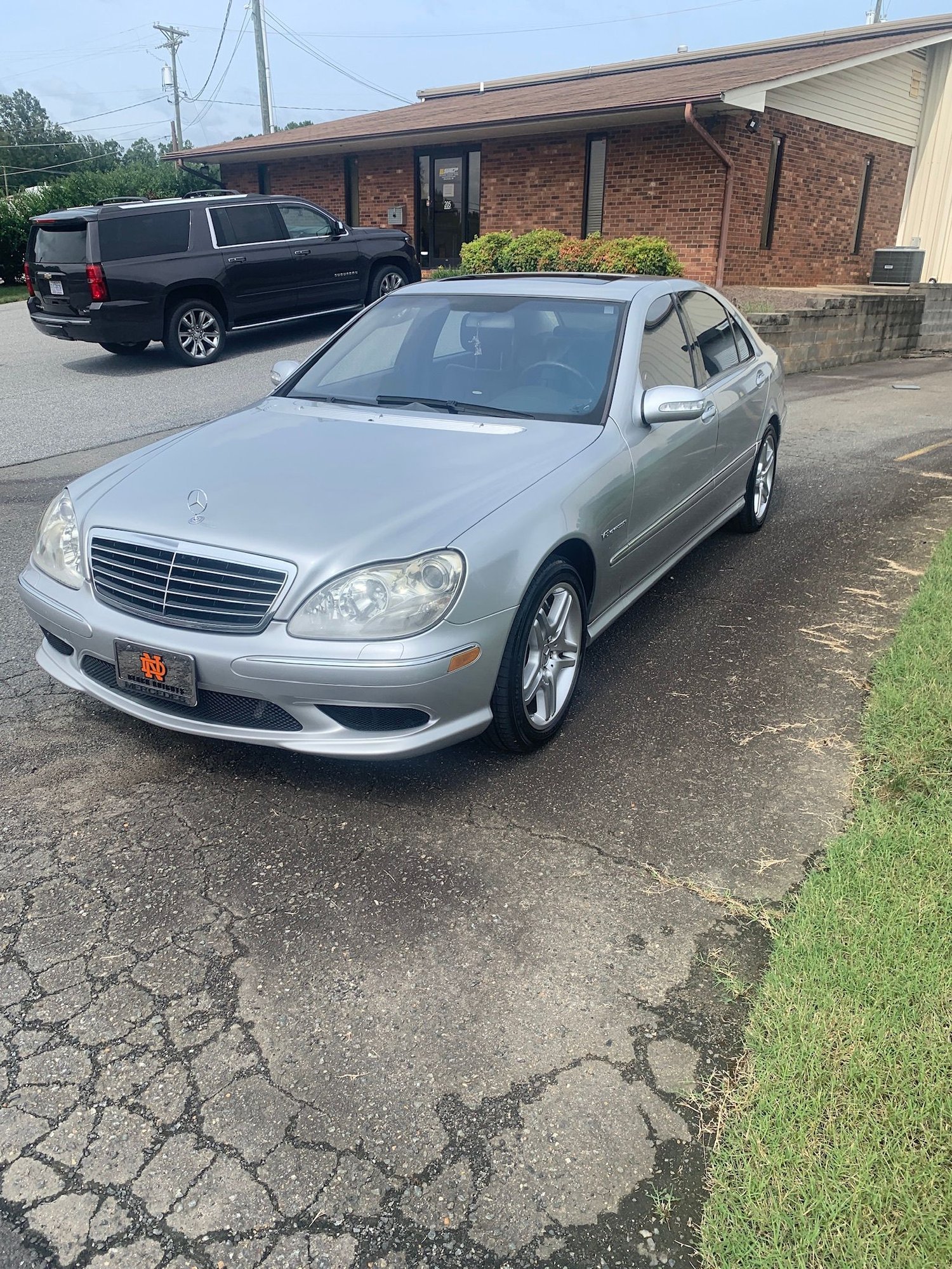 2004 Mercedes-Benz S55 AMG - 2004 S55 AMG - Used - VIN WDBNG74J64A413813 - 177,000 Miles - 8 cyl - 2WD - Silver - Lexington, NC 27295, United States