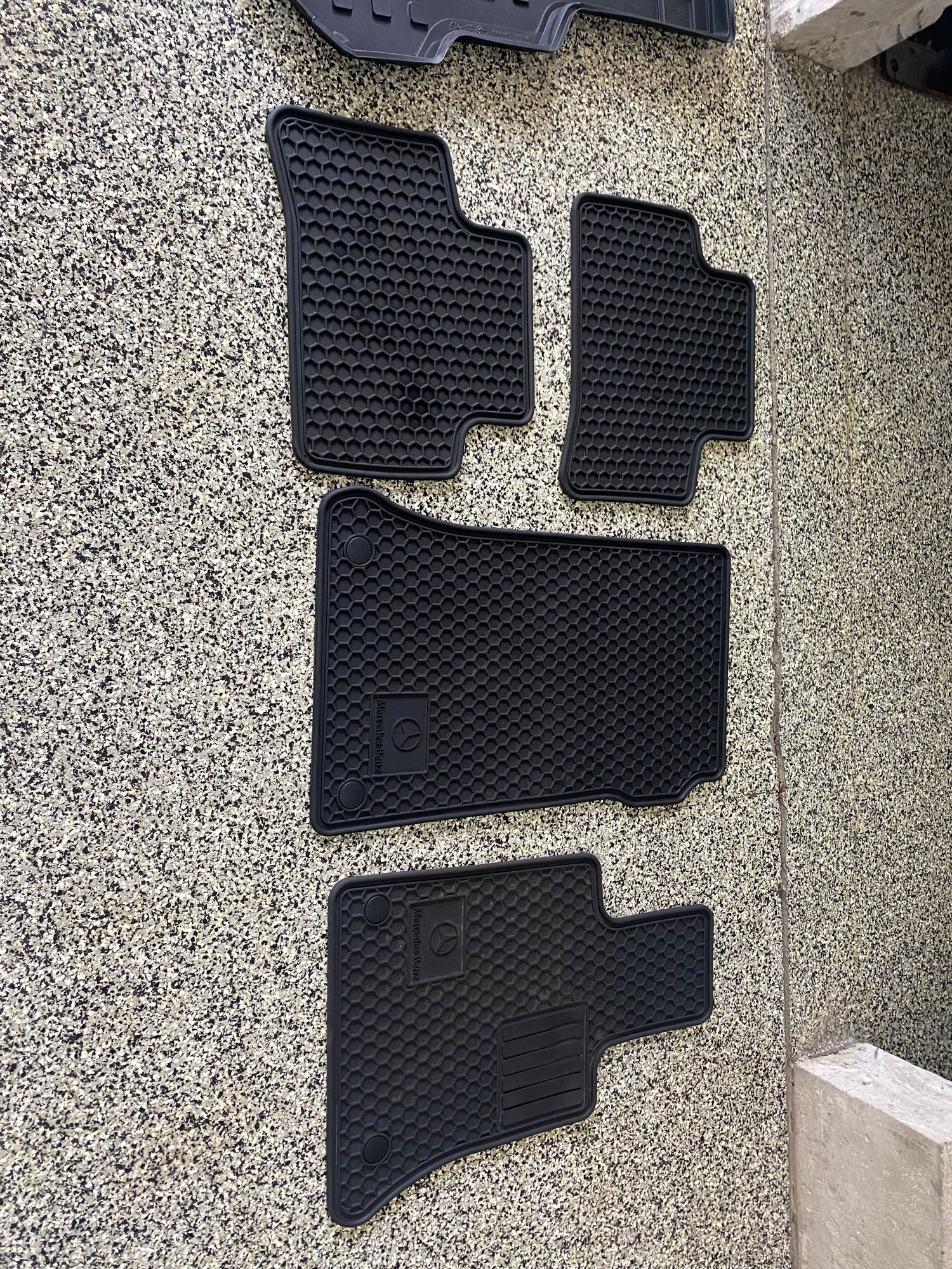 GLK250 & 350 OEM AllSeason Floor Mats & Cargo Liner Forums