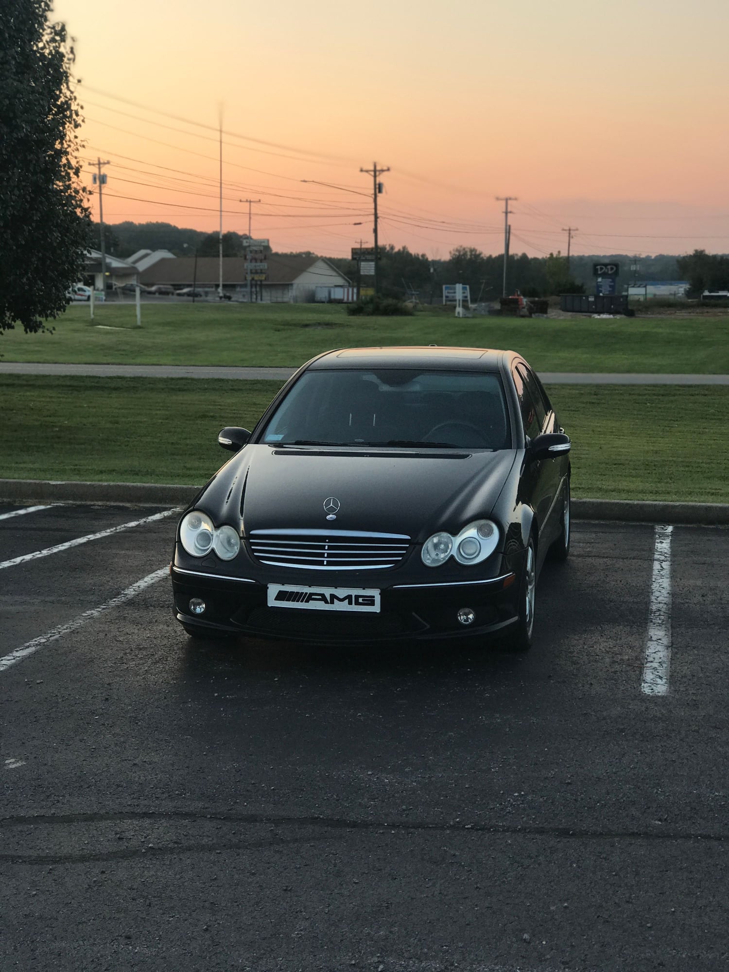 2006 Mercedes-Benz C55 AMG - Never thought I'd make this post but time to sell my baby - Used - VIN WDBRF76JX6F738293 - 155,000 Miles - 8 cyl - 2WD - Automatic - Sedan - Black - Clarksville, TN 37042, United States