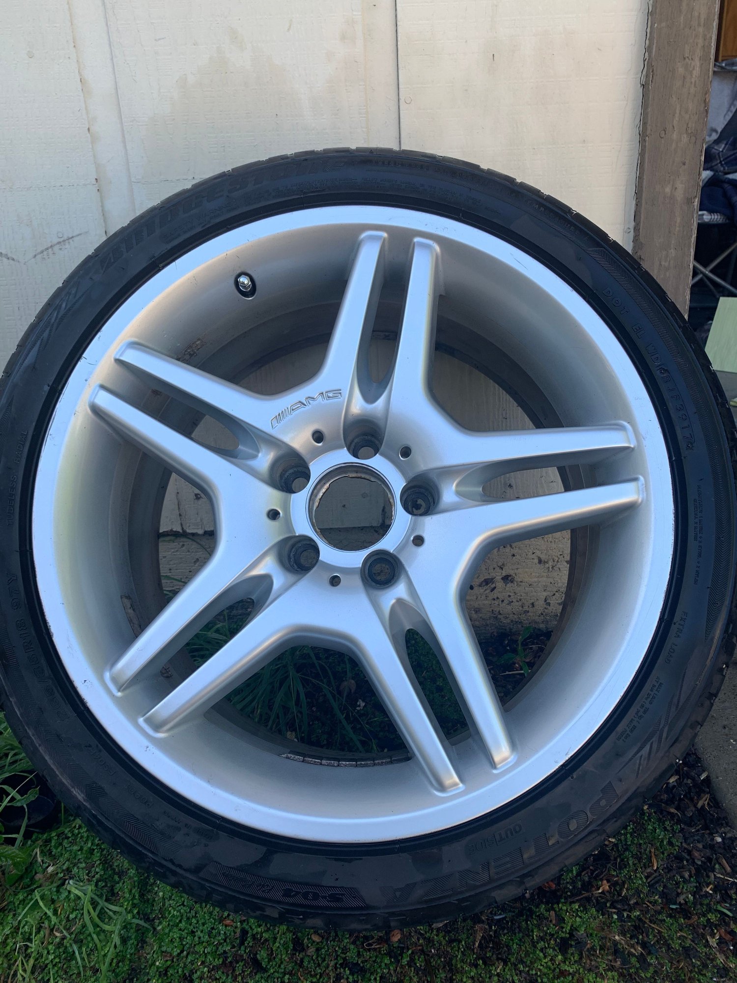 Wheels and Tires/Axles - W211 AMG E55 rear wheel & tire - Used - 2003 to 2006 Mercedes-Benz E55 AMG - San Jose, CA 95132, United States