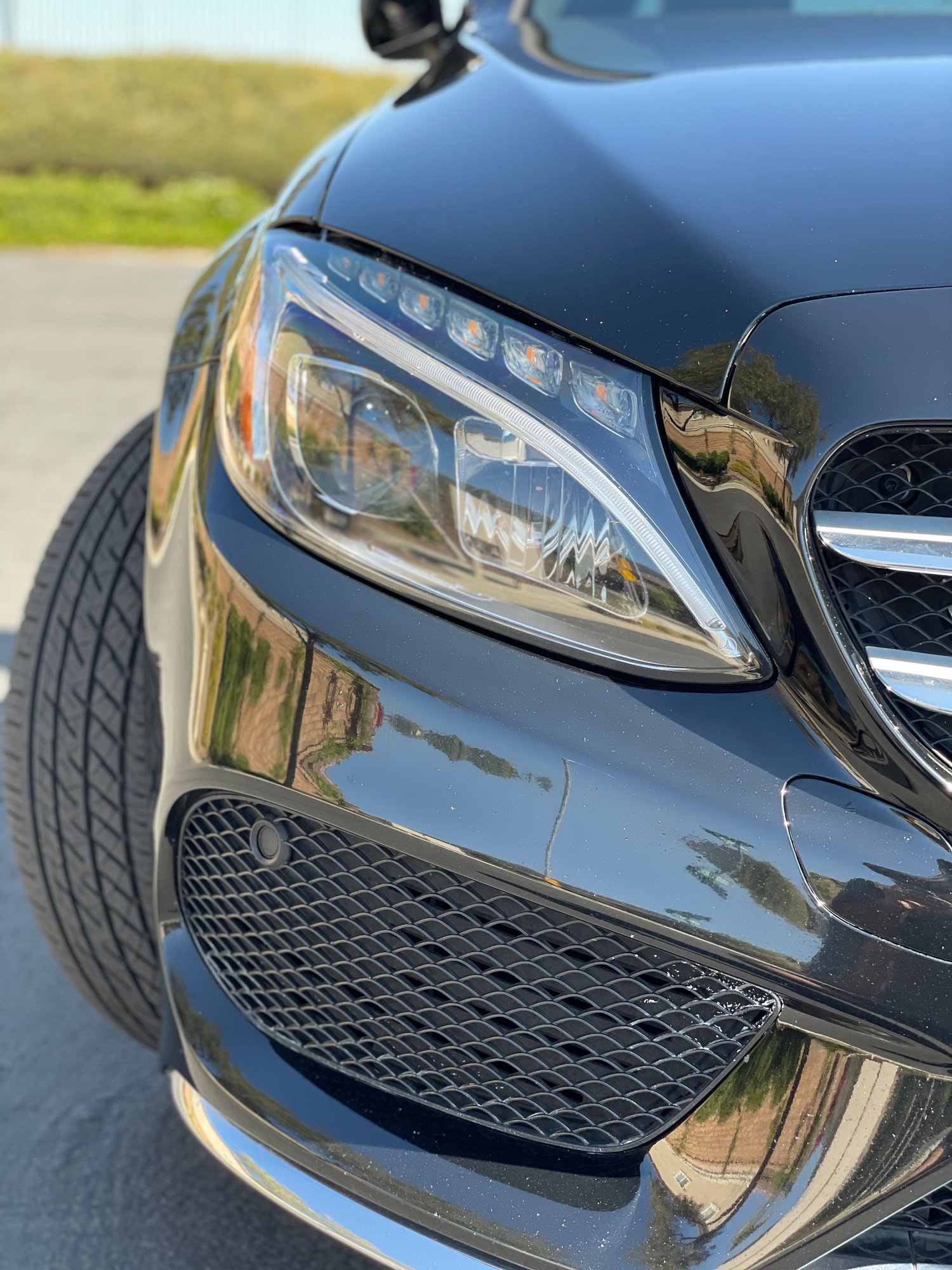 2015 Mercedes-Benz C400 - 2015 Mercedes Benz C400 - Used - VIN 55SWF6GB7FU020208 - 59,951 Miles - 6 cyl - Sedan - Black - Corona, CA 92883, United States
