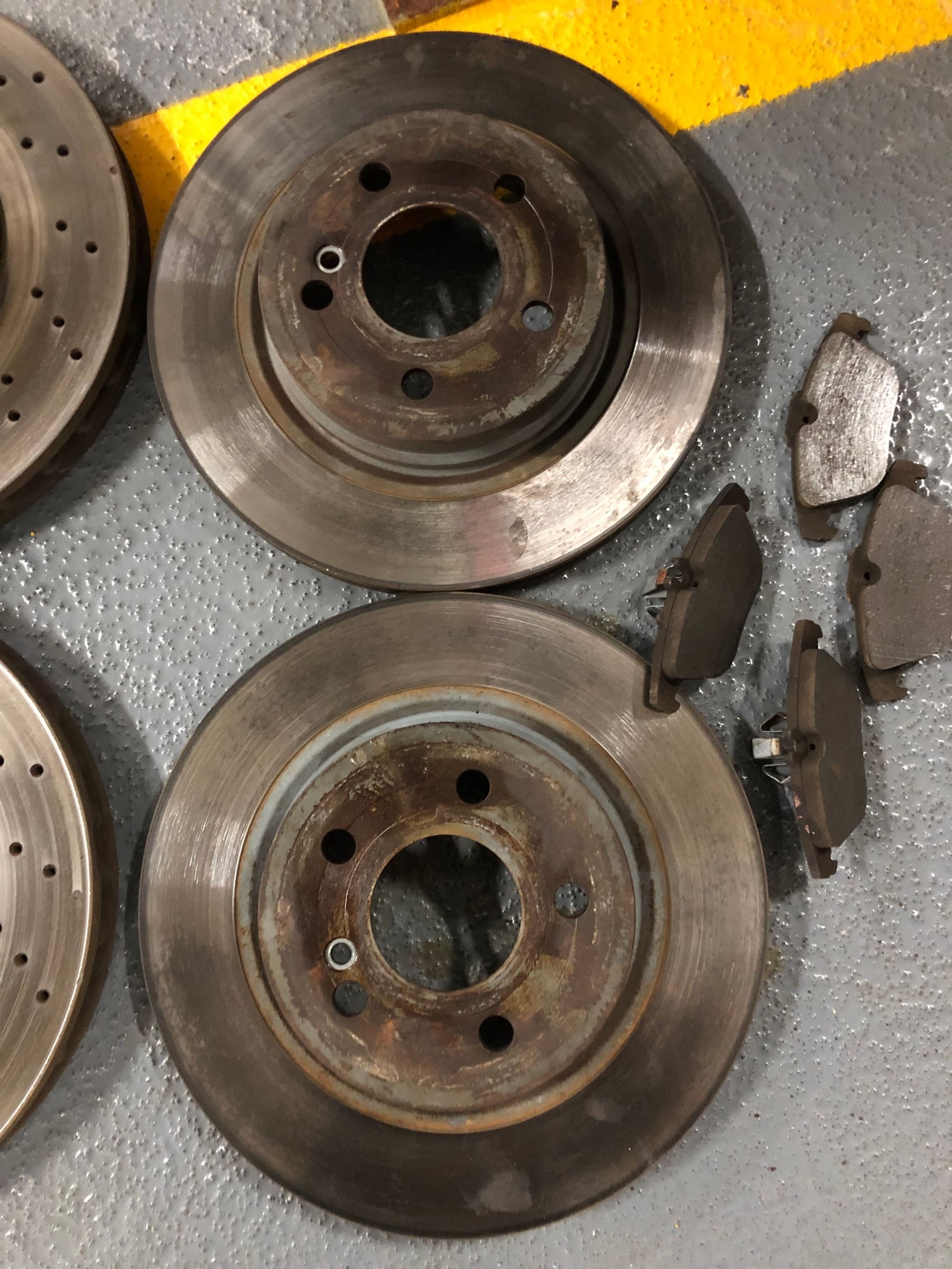 Brakes - Front & Rear Rotors and Pads 2014 C300 with 46,654miles - Used - 2012 to 2014 Mercedes-Benz C300 - Chicago, IL 60605, United States