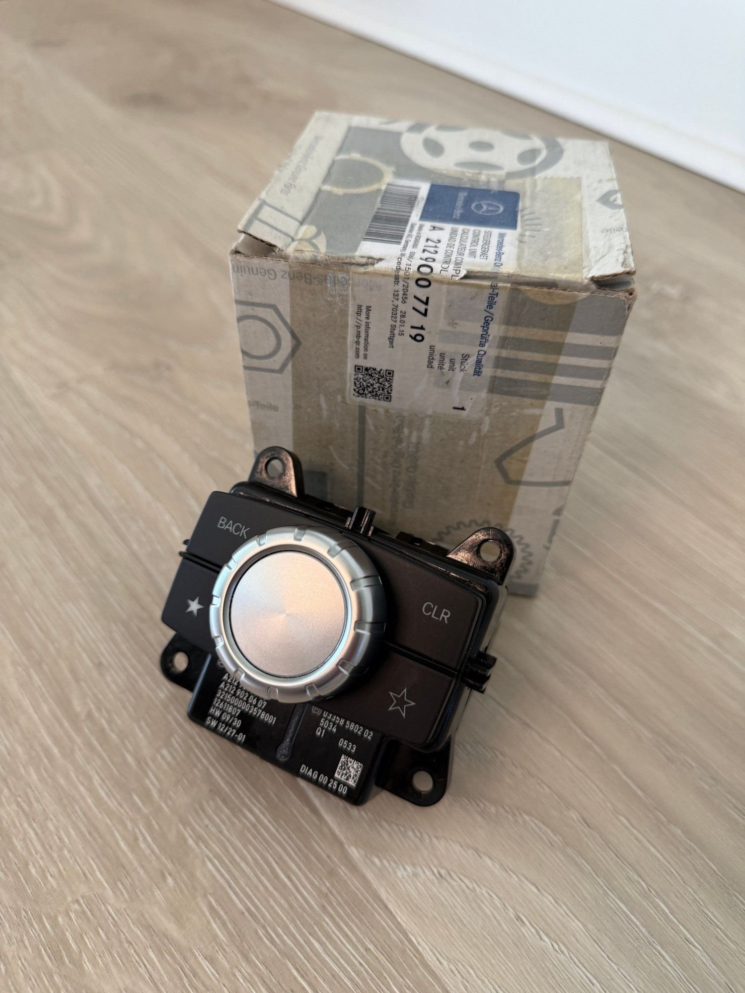 Audio Video/Electronics - OEM W212 Center Console Comand Control Knob Module 2129007719 - Used - -1 to 2027  All Models - Port St Lucie, FL 34953, United States