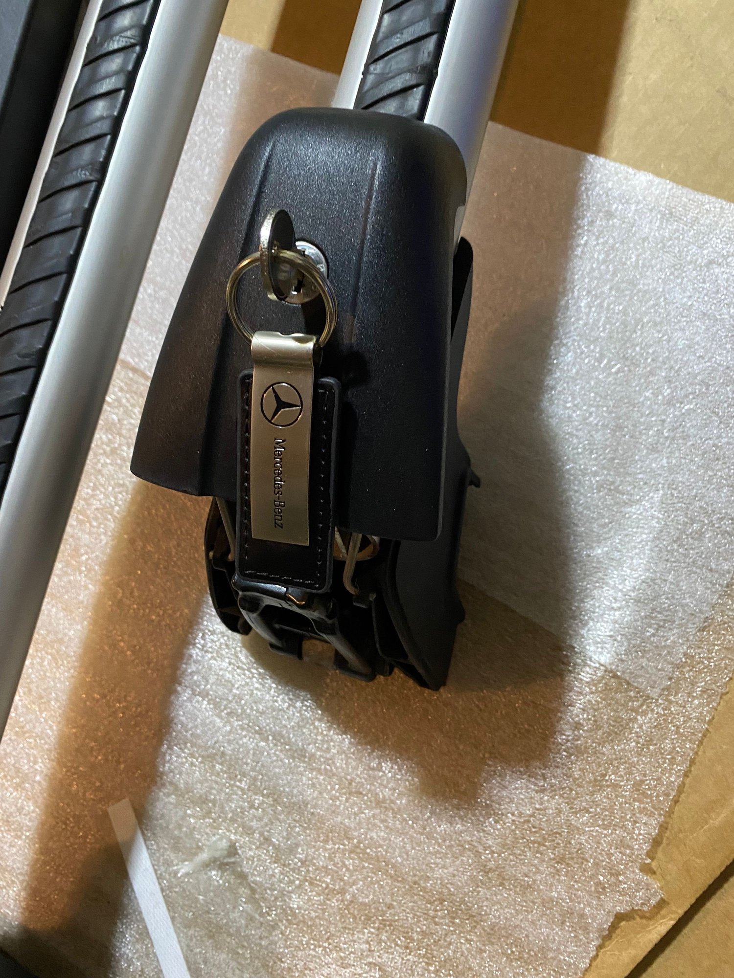 Accessories - Mercedes roof bars A1668901493 2013-19 GL/GLS X166 - Used - 2013 to 2019 Mercedes-Benz GLS-Class - Chatham, NJ 07928, United States