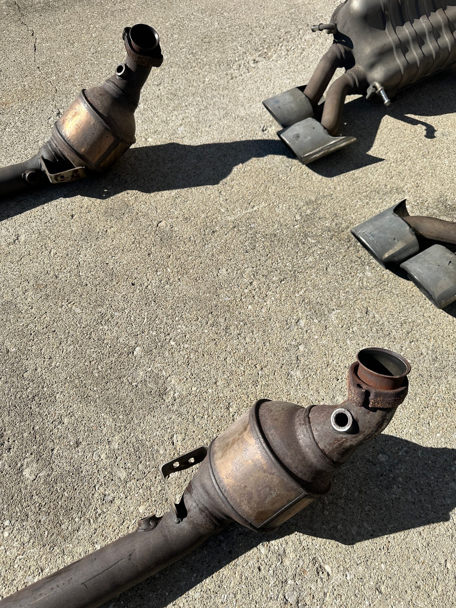 W204 C63 Mufflers + Cats Forums