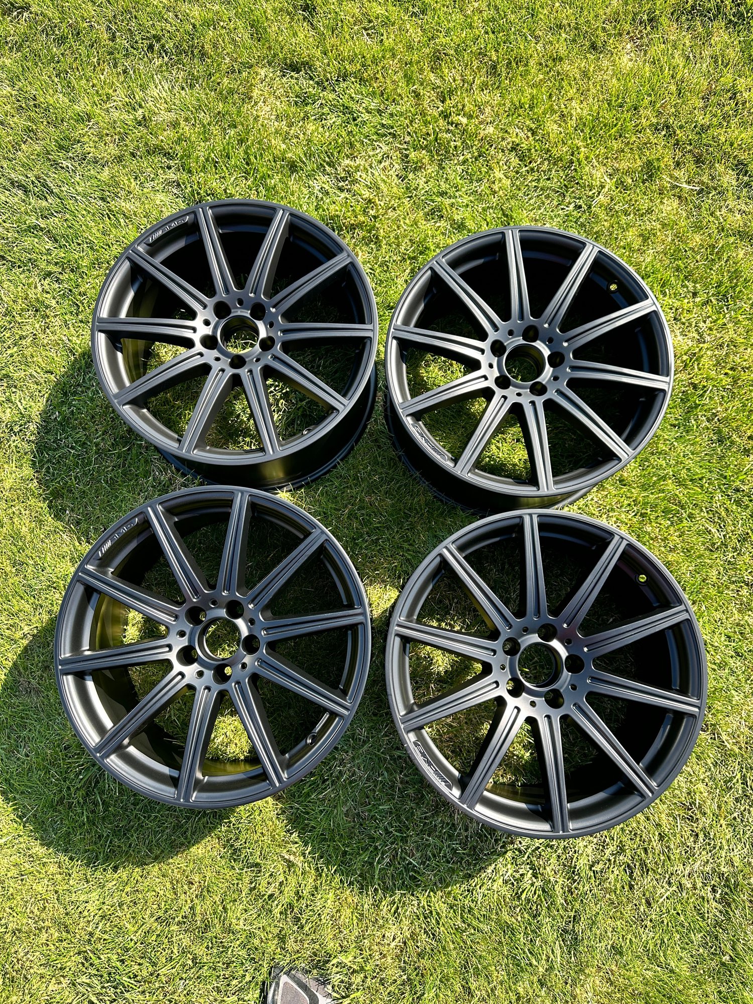 Wheels and Tires/Axles - 19” Factory CLS 63 AMG 10 Spoke wheel - Used - 2012 to 2016 Mercedes-Benz CL63 AMG - 2012 to 2016 Mercedes-Benz CL550 - 2010 to 2016 Mercedes-Benz E63 AMG - 2010 to 2016 Mercedes-Benz E63 AMG S - 2010 to 2016 Mercedes-Benz E550 - Columbus, OH 43213, United States