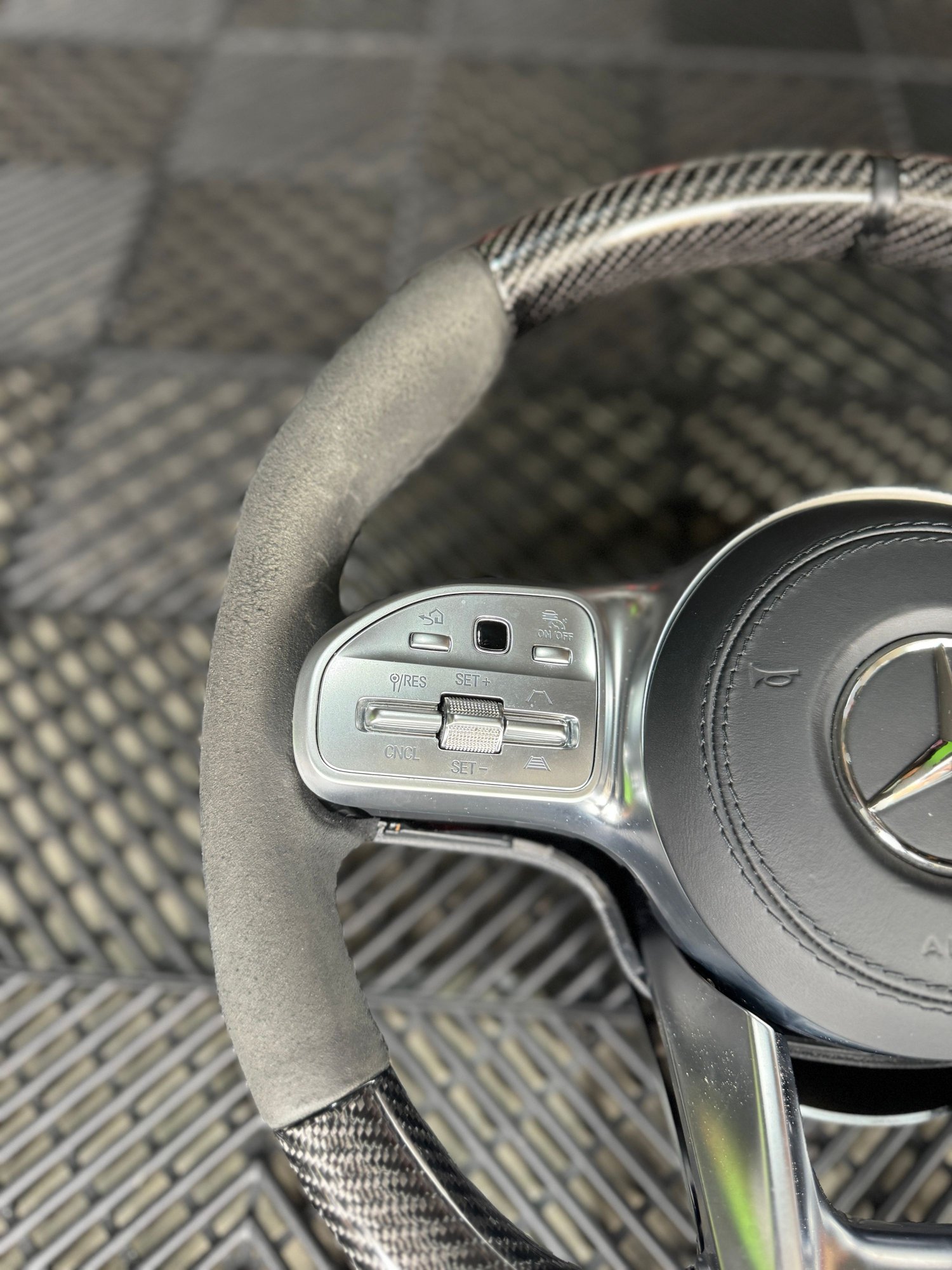 Interior/Upholstery - W167 GLE63 Carbon Fiber Alcantara Steering Wheel with airbag (complete) - Used - 0  All Models - Knightdale, NC 27545, United States