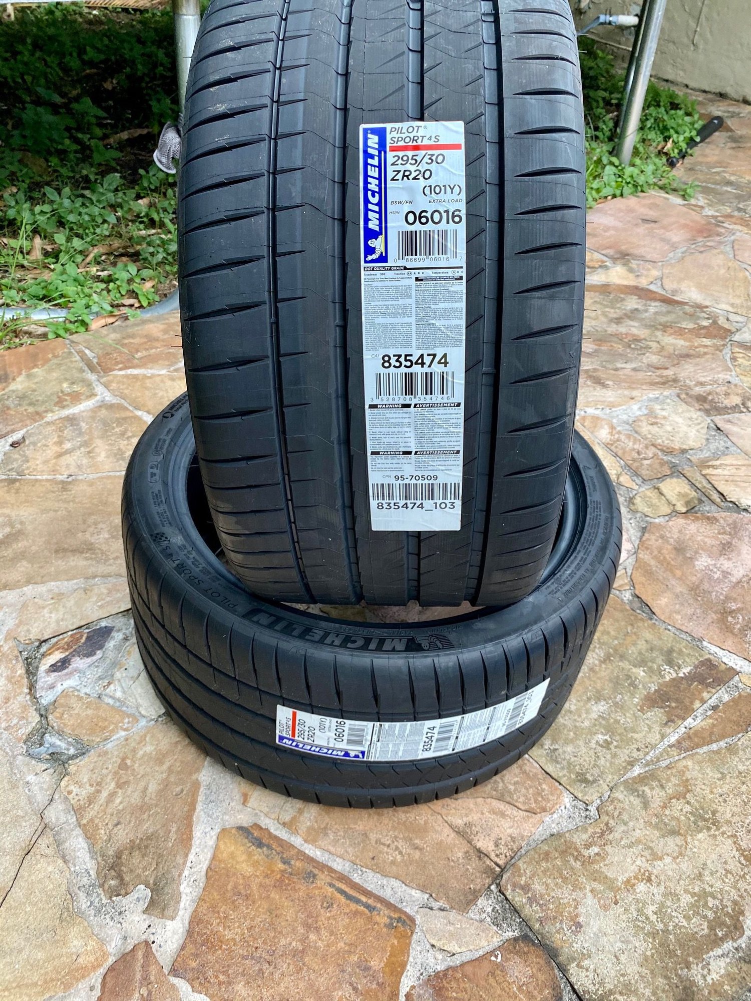Wheels and Tires/Axles - (2) Michellin Pilot Sport 4s, Brand NEW, 295/30/20 - New - Miami, FL 33185, United States