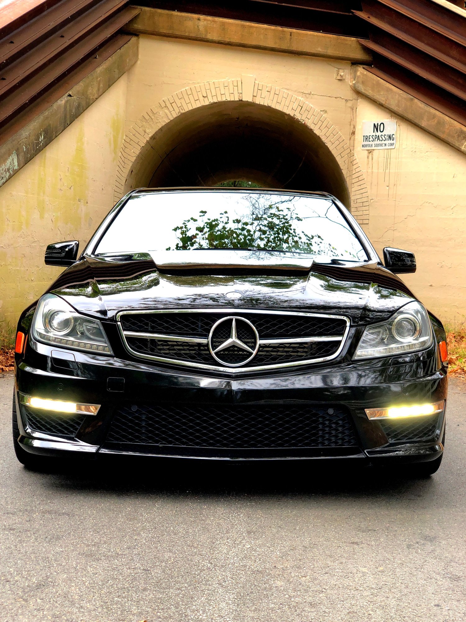 2013 Mercedes-Benz C63 AMG - 2013 C63 P31 Sedan w/LSD, 43k miles, Loaded *New MB Cams, Lifters & Adjusters* - Used - VIN WDDGF7HB7DA750951 - 43,919 Miles - 8 cyl - 2WD - Automatic - Sedan - Black - Arlington, VA 22213, United States