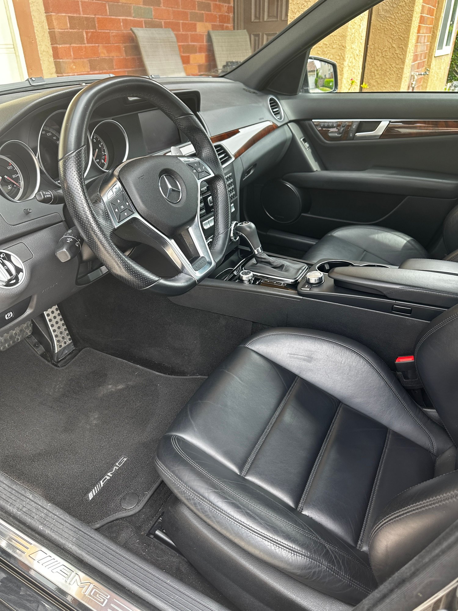 2012 Mercedes-Benz C63 AMG - 2012 C63 with 39,500 miles - Used - VIN WDDGF7HB8CA616089 - 39,500 Miles - 8 cyl - 2WD - Automatic - Sedan - Black - Cerritos, CA 90703, United States